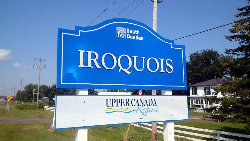 Stores and shops in Iroquois ON